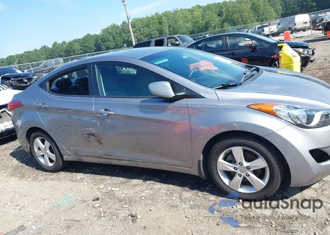2012 Hyundai Elantra Gls (Ulsan Plant) z USA, uszkodzony, nr VIN KMHDH4AE7CU448515